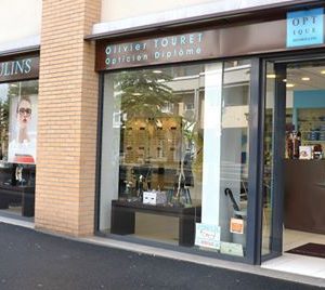 Optique Desmoulins vitrine Optique Desmoulins vitrine